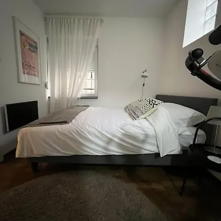 Neimar House Apartment *